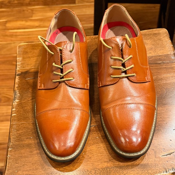 Elegant Brown Leather Men's Oxfords - Picture 4 of 5